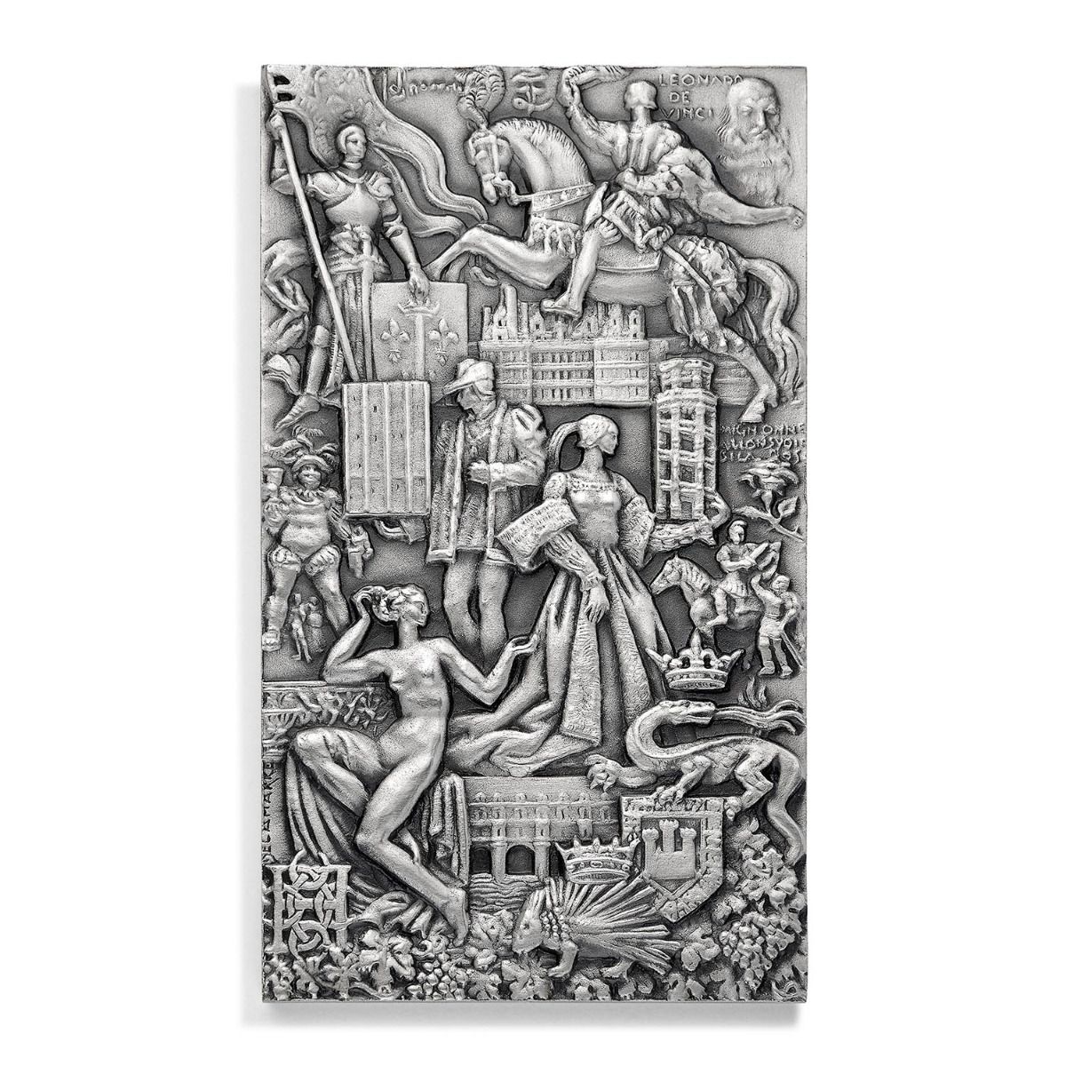 plaque région Touraine en bronze argenté