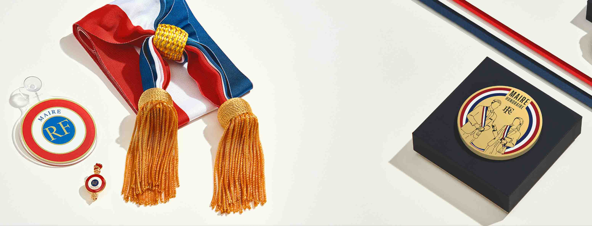 écharpes et insignes élections municipales 2026